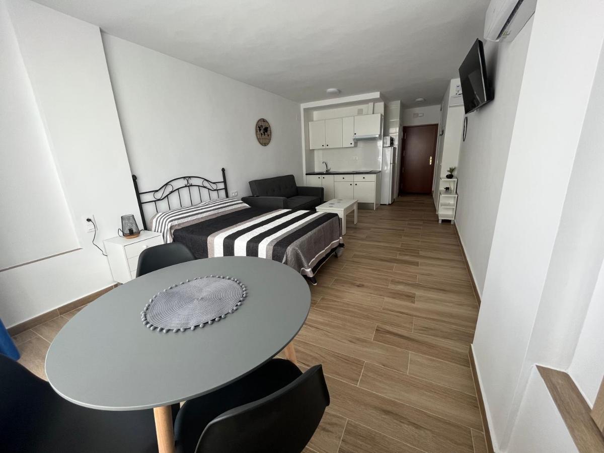 Ver621 - Estudio Con Vistas Al Mar, Wifi, Piscina, Centro A 100 Metros, Playa A 600 Metros Torremolinos Exteriér fotografie